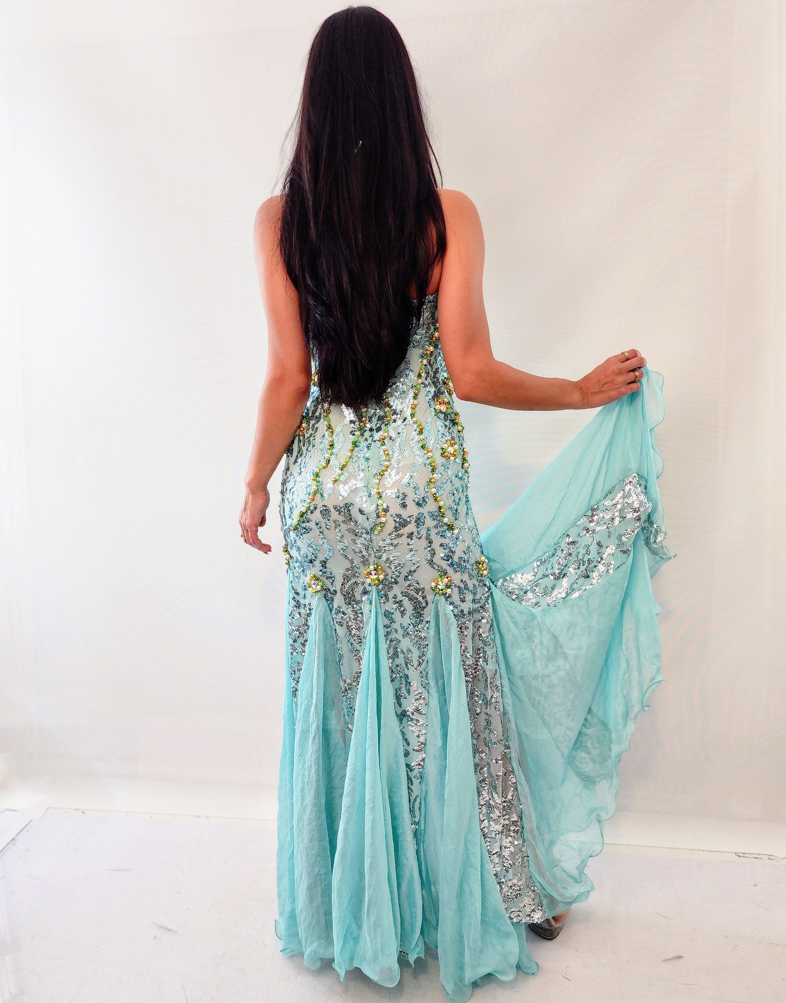 Eman Zaki Costume 25474