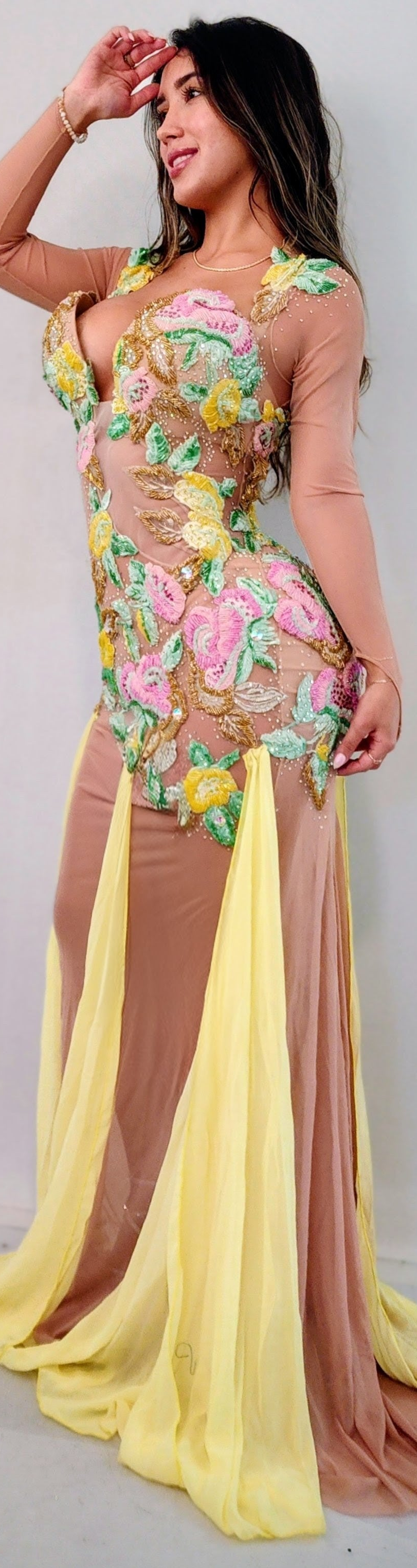 Eman Zaki Costume 25527