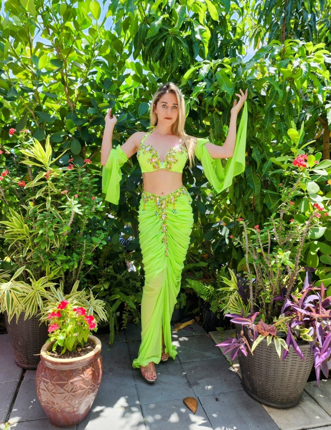 Mumtaz Costume Two-Piece 25338