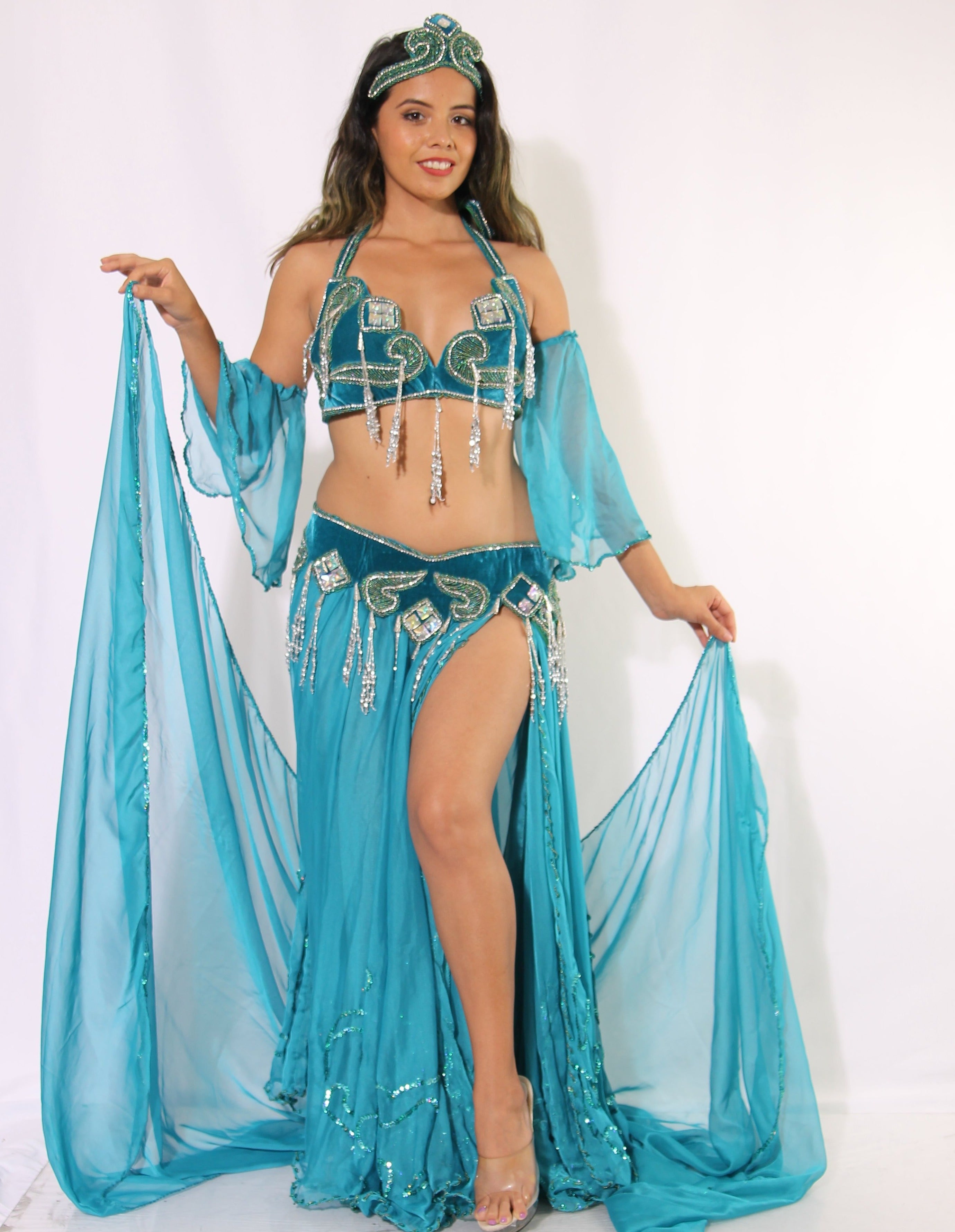 Alexandria Skirt With Armbands/Veil 25089