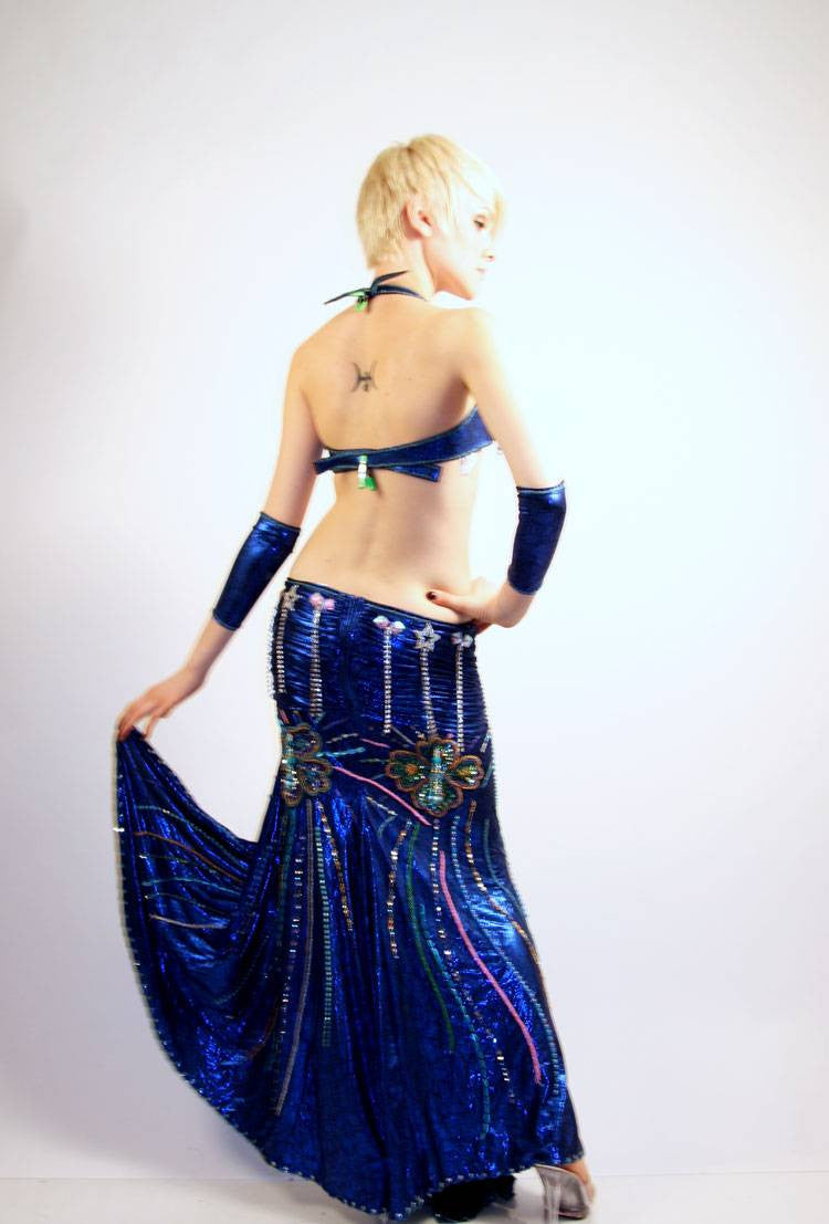 Nabila  Costume