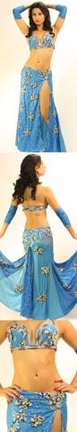 Nabila  Costume