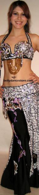 Nabila  Costume