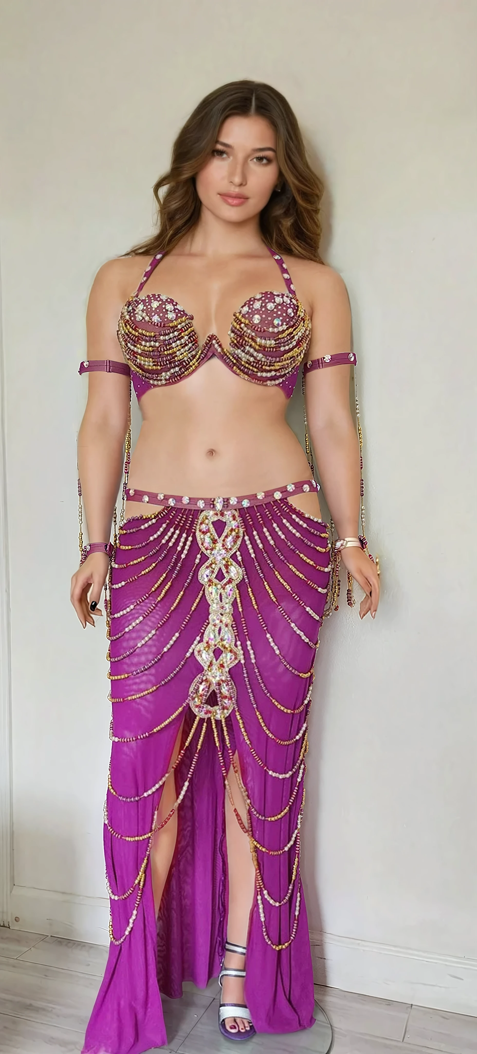 Eman  Zaki Costume 25359