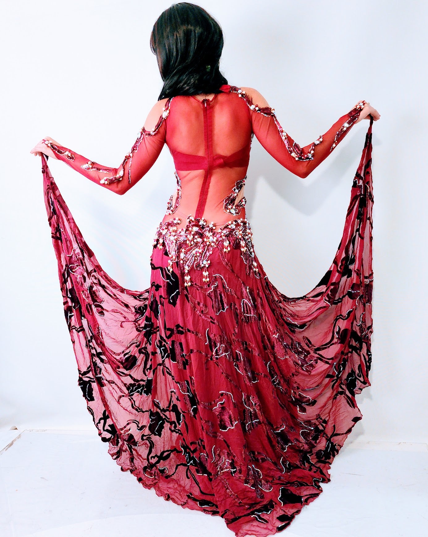 Eman Zaki  dress 25503