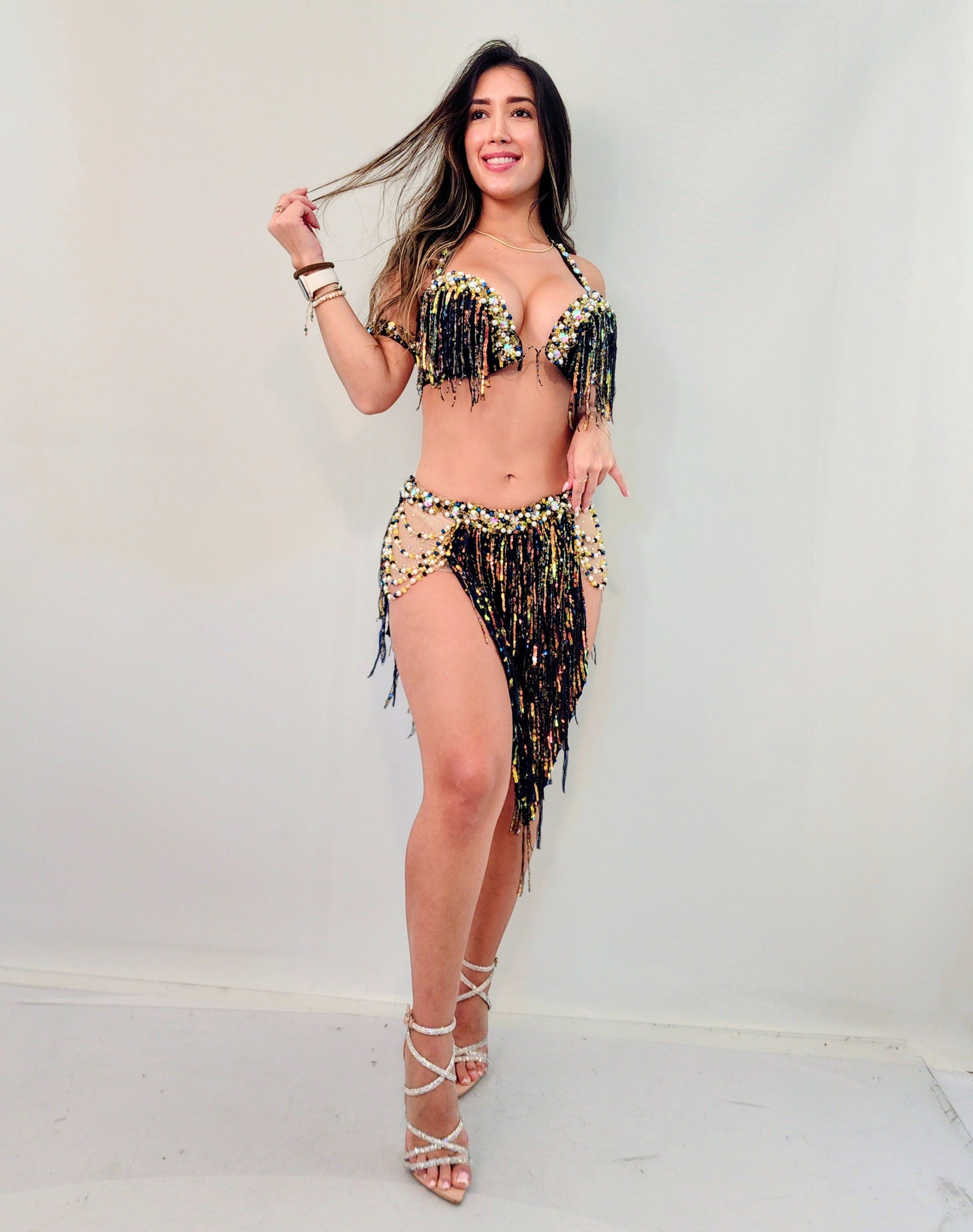 Eman  Zaki Costume 25540