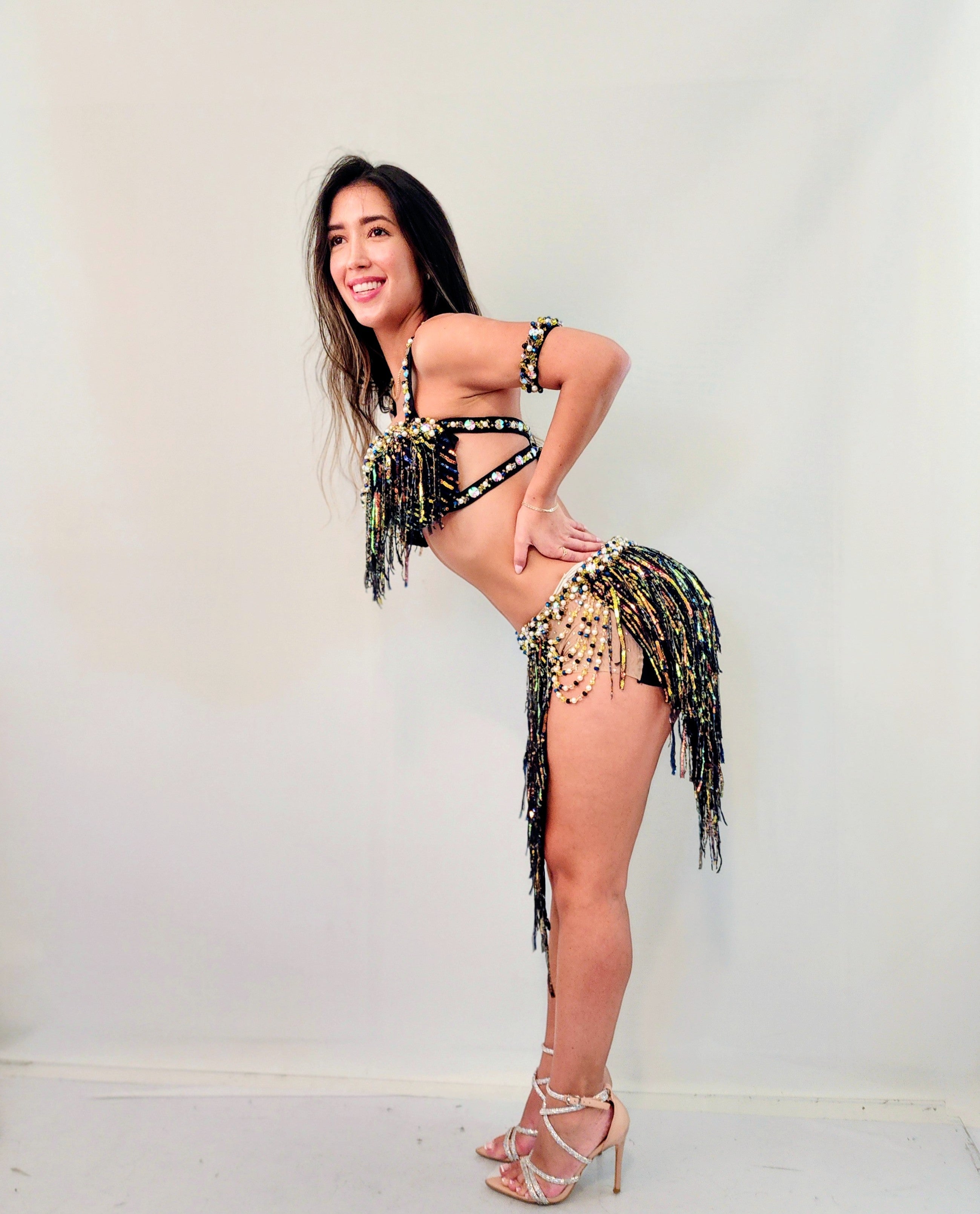 Eman  Zaki Costume 25540